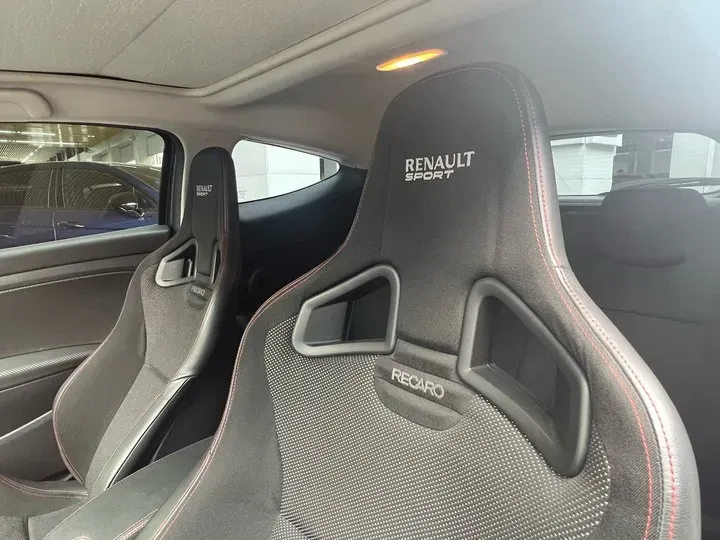 2014 Renault  Megane 2.0T 265HP L4 6MT,autocango,china used car exporter,china ev exporter,chinese used car exporter,chinese used ev exporter