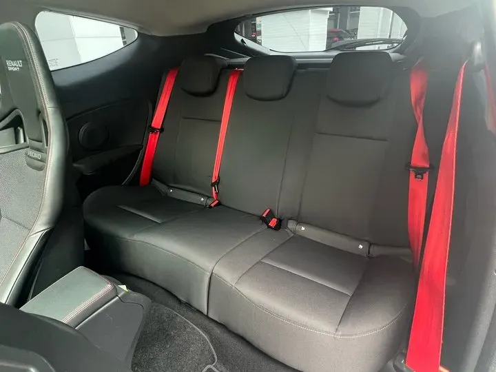 2014 Renault  Megane 2.0T 265HP L4 6MT,autocango,china used car exporter,china ev exporter,chinese used car exporter,chinese used ev exporter