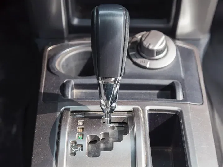 2022 Toyota 4Runner 4.0L 273HP V6 5AT,autocango,china used car exporter,china ev exporter,chinese used car exporter,chinese used ev exporter