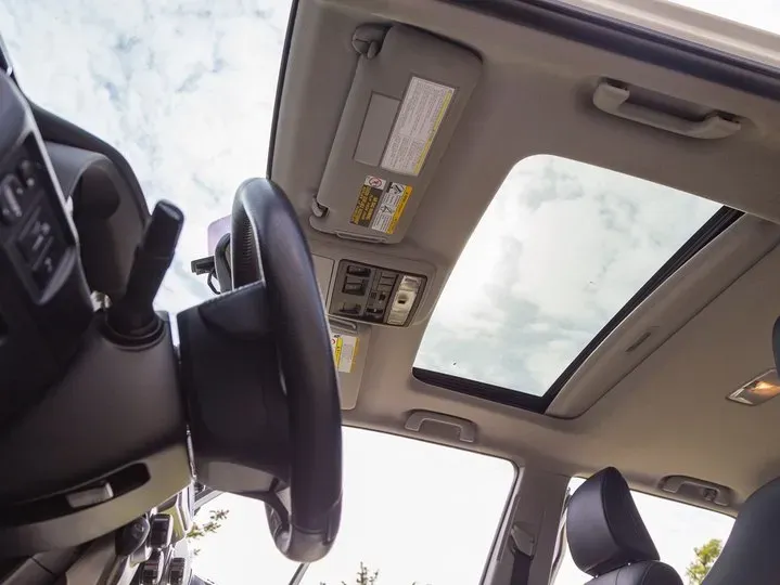 2022 Toyota 4Runner 4.0L 273HP V6 5AT,autocango,china used car exporter,china ev exporter,chinese used car exporter,chinese used ev exporter