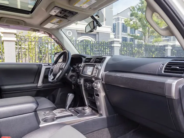 2022 Toyota 4Runner 4.0L 273HP V6 5AT,autocango,china used car exporter,china ev exporter,chinese used car exporter,chinese used ev exporter