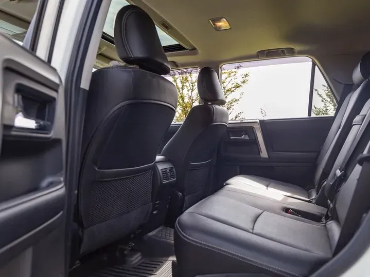 2022 Toyota 4Runner 4.0L 273HP V6 5AT,autocango,china used car exporter,china ev exporter,chinese used car exporter,chinese used ev exporter