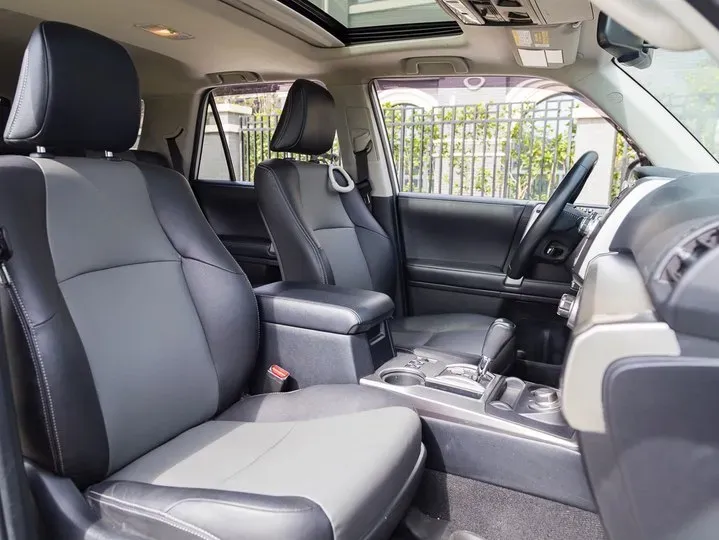 2022 Toyota 4Runner 4.0L 273HP V6 5AT,autocango,china used car exporter,china ev exporter,chinese used car exporter,chinese used ev exporter