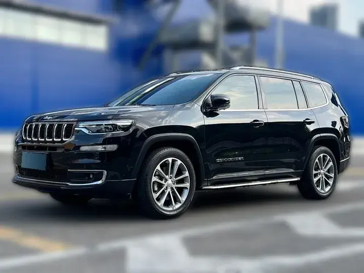 2018 Jeep Commander 2.0T 265HP L4 9AT