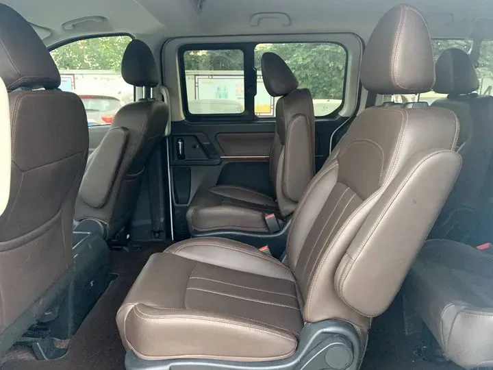 2022 DongFeng Forthing LingZhi Plus 2.0L 133HP L4 6MT,autocango,china used car exporter,china ev exporter,chinese used car exporter,chinese used ev exporter