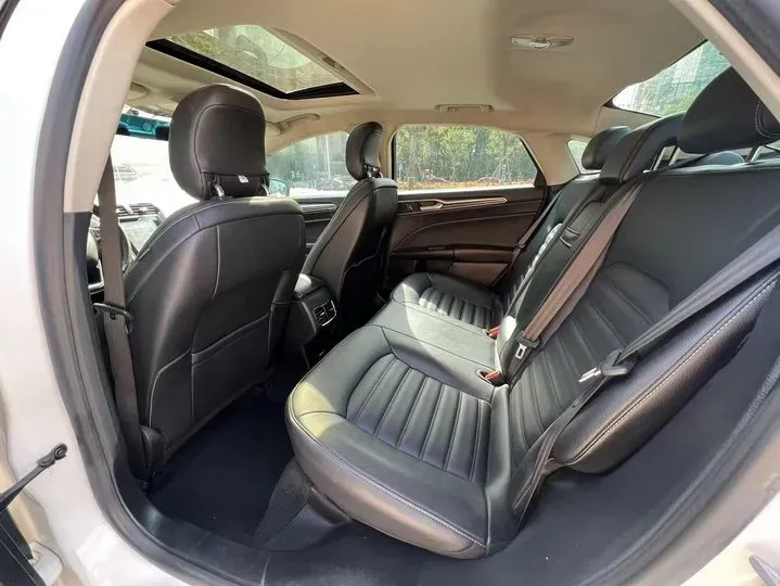 2018 Ford Mondeo 1.5T 181HP L4 6AT,autocango,china used car exporter,china ev exporter,chinese used car exporter,chinese used ev exporter