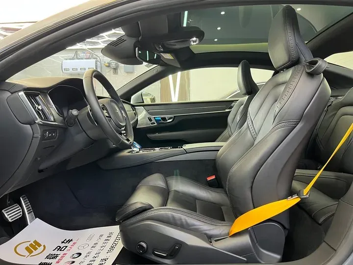 2018 Polestar 1 2.0T 326HP L4 8AT PHEV 34KWH,autocango,china used car exporter,china ev exporter,chinese used car exporter,chinese used ev exporter