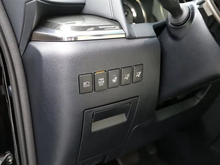 2020 Lexus LM 2.5L 117HP L4 E-CVT Hybrid,autocango,china used car exporter,china ev exporter,chinese used car exporter,chinese used ev exporter