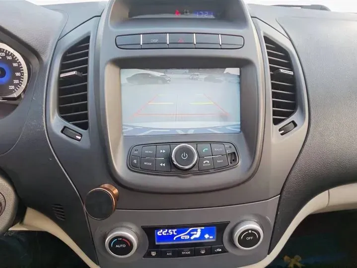 2012 Geely KingKong Fortune 1.5L 102HP L4 5MT,autocango,china used car exporter,china ev exporter,chinese used car exporter,chinese used ev exporter