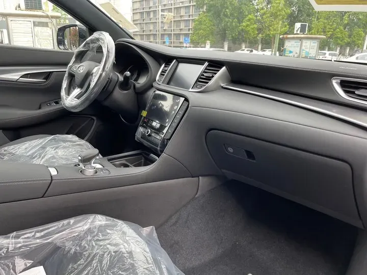 2022 Infiniti QX55 2.0T 261HP L4 CVT,autocango,china used car exporter,china ev exporter,chinese used car exporter,chinese used ev exporter