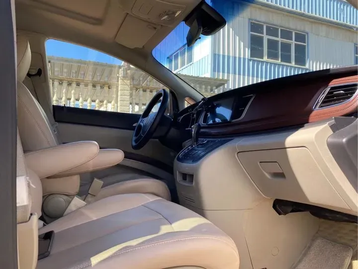 2017 Buick GL8 2.5L 200HP L4 6AT,autocango,china used car exporter,china ev exporter,chinese used car exporter,chinese used ev exporter