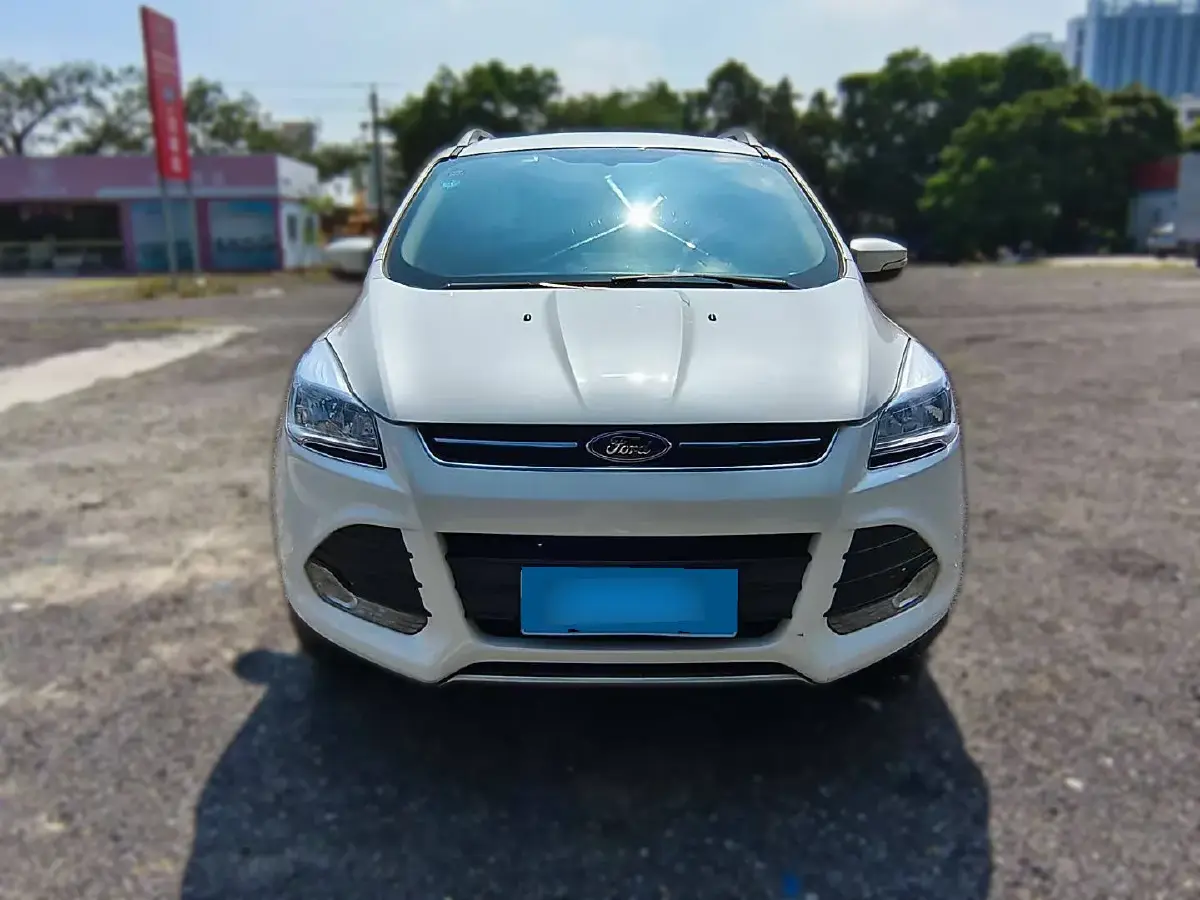 2015 Ford Kuga 1.5T 181HP L4 6AT