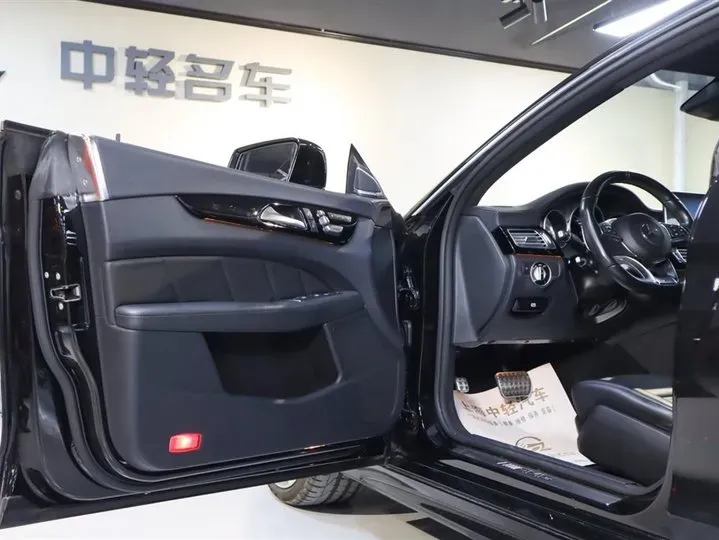 2015 Mercedes-Benz CLS AMG 5.5T 557HP V8 7AT,autocango,china used car exporter,china ev exporter,chinese used car exporter,chinese used ev exporter