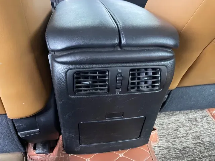 2005 Nissan Fuga 3.5L 280HP V6 5AT,autocango,china used car exporter,china ev exporter,chinese used car exporter,chinese used ev exporter