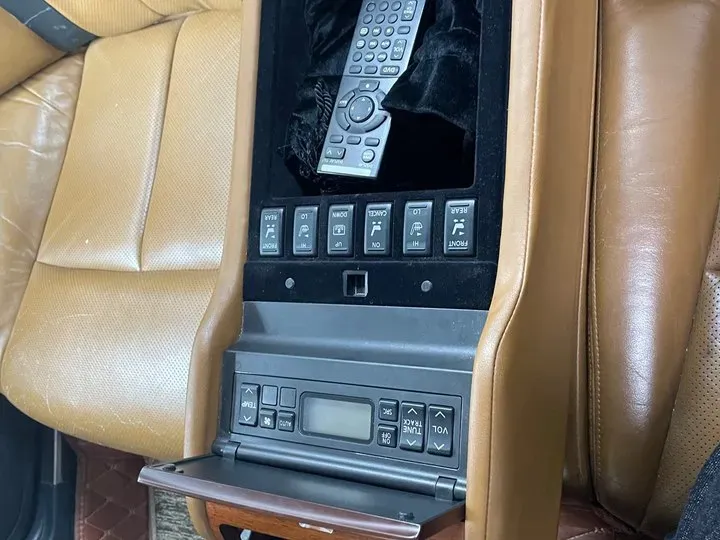 2005 Nissan Fuga 3.5L 280HP V6 5AT,autocango,china used car exporter,china ev exporter,chinese used car exporter,chinese used ev exporter