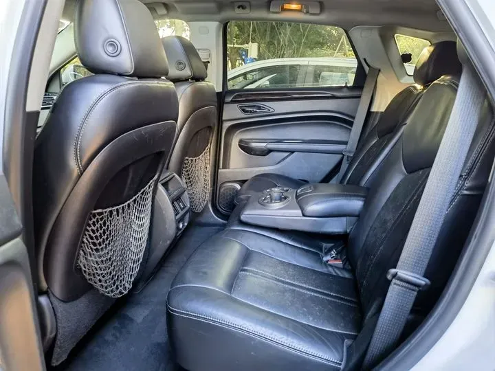 2011 Cadillac SRX 3.0L 269HP V6 6AT,autocango,china used car exporter,china ev exporter,chinese used car exporter,chinese used ev exporter