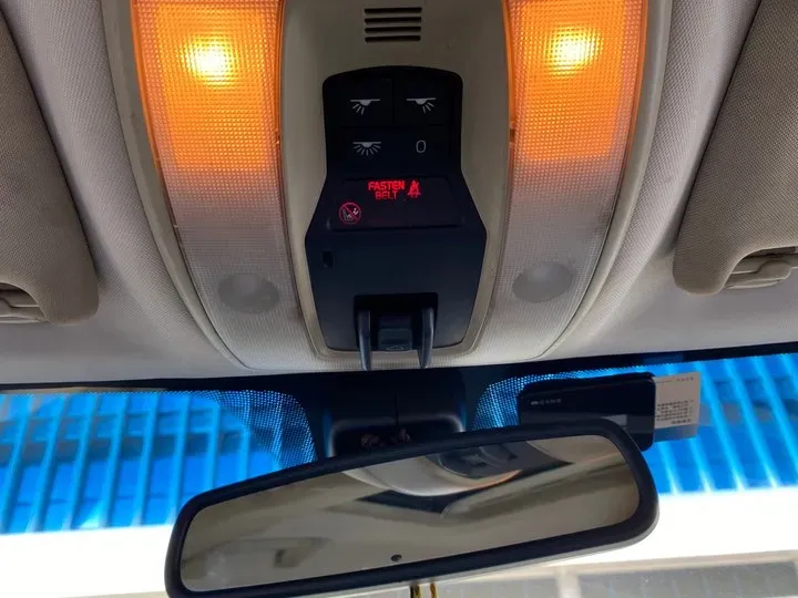 2009 Volvo S80L 2.5T 200HP L5 6AT,autocango,china used car exporter,china ev exporter,chinese used car exporter,chinese used ev exporter