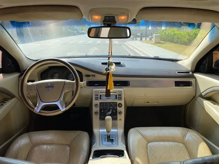 2009 Volvo S80L 2.5T 200HP L5 6AT,autocango,china used car exporter,china ev exporter,chinese used car exporter,chinese used ev exporter