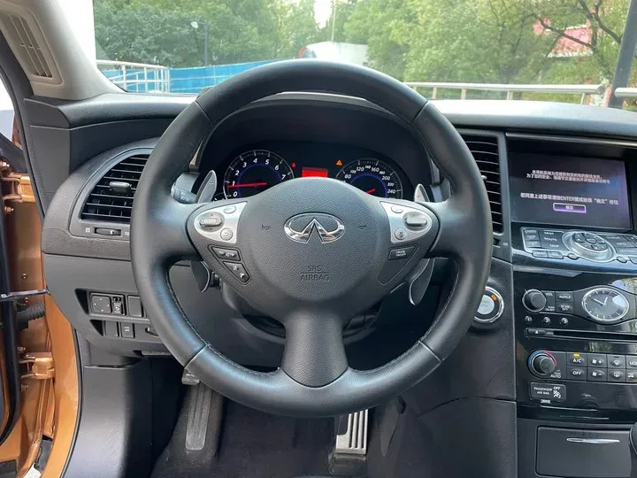 2011 Infiniti FX 3.5L 332HP V6 7AT,autocango,china used car exporter,china ev exporter,chinese used car exporter,chinese used ev exporter