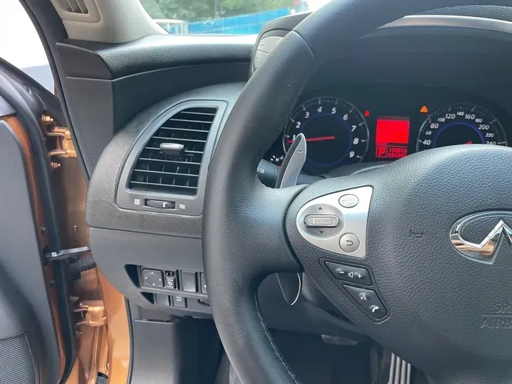 2011 Infiniti FX 3.5L 332HP V6 7AT,autocango,china used car exporter,china ev exporter,chinese used car exporter,chinese used ev exporter