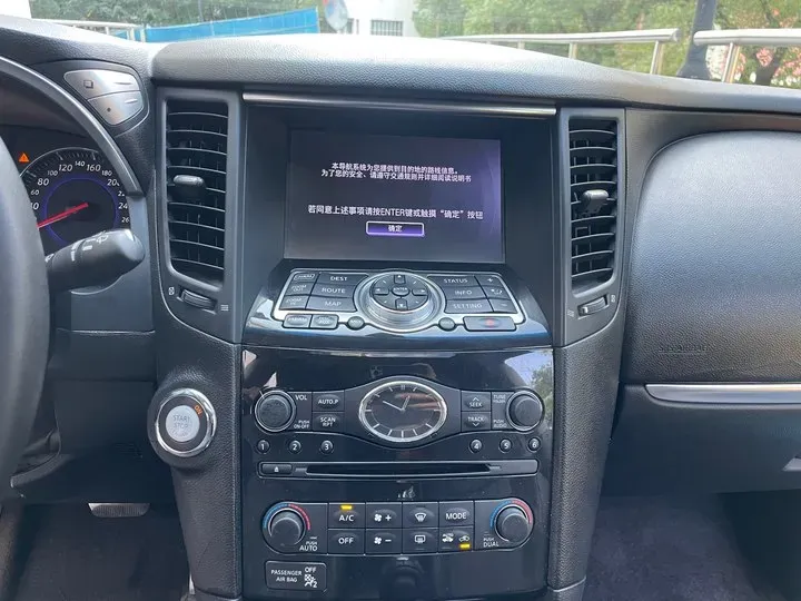 2011 Infiniti FX 3.5L 332HP V6 7AT,autocango,china used car exporter,china ev exporter,chinese used car exporter,chinese used ev exporter