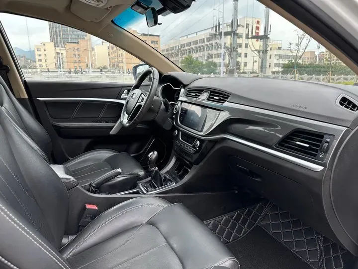 2017 Geely Emgrand 1.5L 109HP L4 5MT,autocango,china used car exporter,china ev exporter,chinese used car exporter,chinese used ev exporter