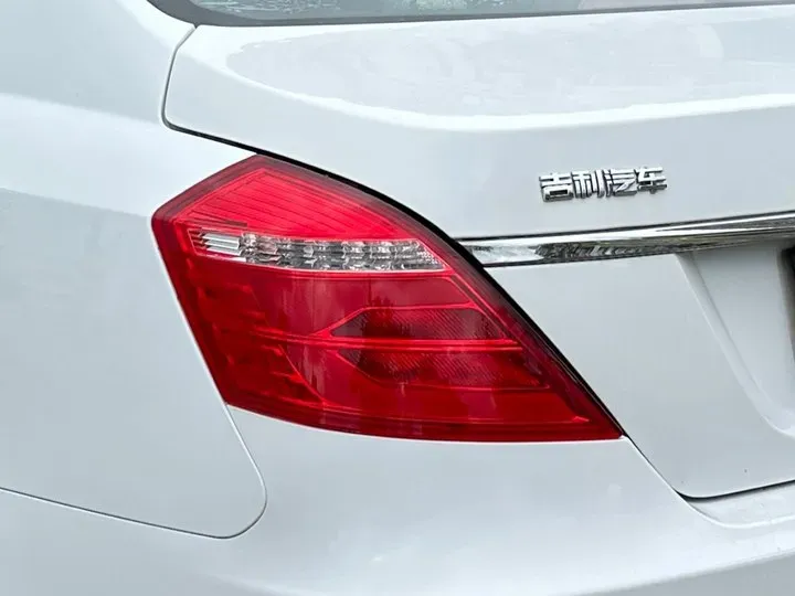 2017 Geely Emgrand 1.5L 109HP L4 5MT,autocango,china used car exporter,china ev exporter,chinese used car exporter,chinese used ev exporter