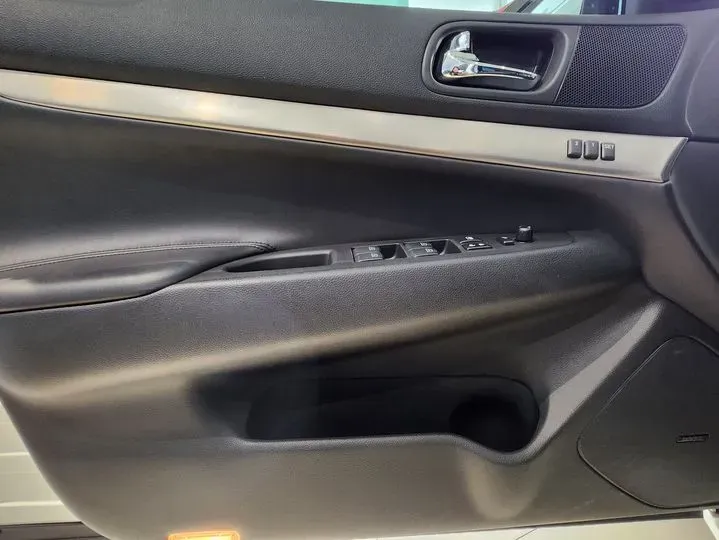 2010 Infiniti G Series 3.7L 351HP V6 7AT,autocango,china used car exporter,china ev exporter,chinese used car exporter,chinese used ev exporter