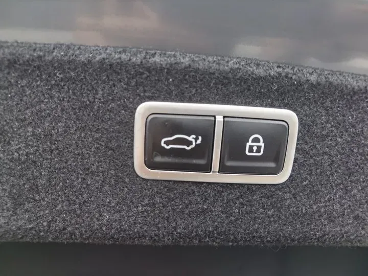 2023 Genesis G80 2.5T 304HP L4 8AT,autocango,china used car exporter,china ev exporter,chinese used car exporter,chinese used ev exporter