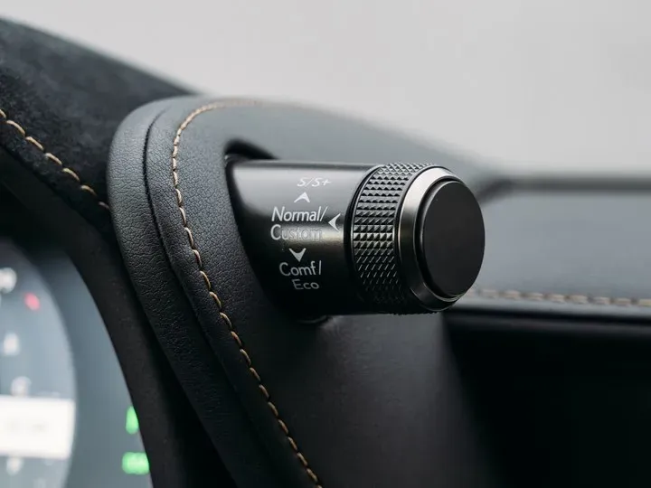 2018 Lexus LC 3.5L 299HP V6 E-CVT Hybrid,autocango,china used car exporter,china ev exporter,chinese used car exporter,chinese used ev exporter