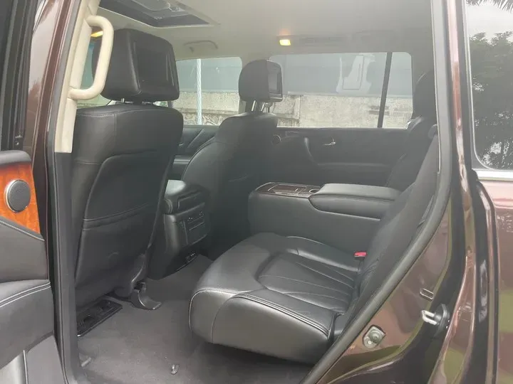 2016 Infiniti QX80 5.6L 398HP V8 7AT,autocango,china used car exporter,china ev exporter,chinese used car exporter,chinese used ev exporter