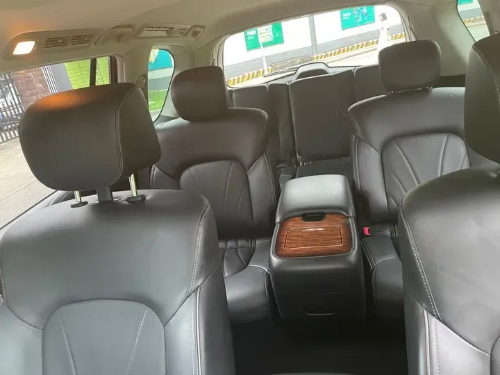 2016 Infiniti QX80 5.6L 398HP V8 7AT,autocango,china used car exporter,china ev exporter,chinese used car exporter,chinese used ev exporter