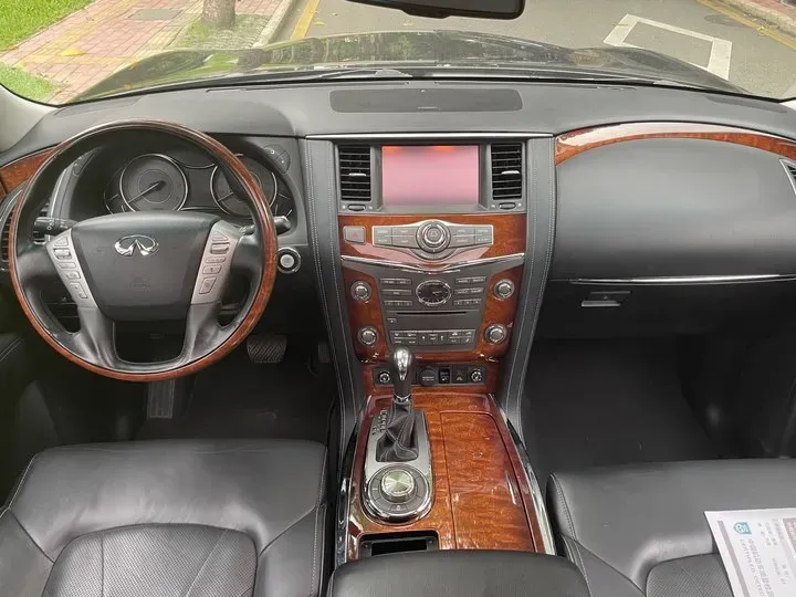 2016 Infiniti QX80 5.6L 398HP V8 7AT,autocango,china used car exporter,china ev exporter,chinese used car exporter,chinese used ev exporter