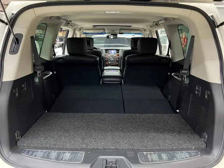 2016 Infiniti QX80 5.6L 398HP V8 7AT,autocango,china used car exporter,china ev exporter,chinese used car exporter,chinese used ev exporter