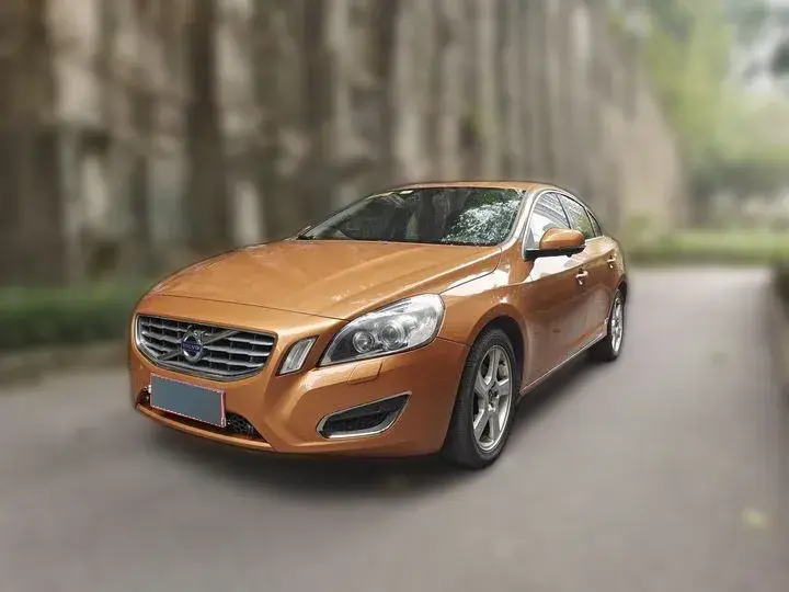 2013 Volvo S60 2.0T 214HP L5 6AT