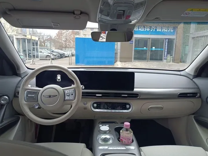 2023 Genesis GV60 BEV 76.4KWH,autocango,china used car exporter,china ev exporter,chinese used car exporter,chinese used ev exporter