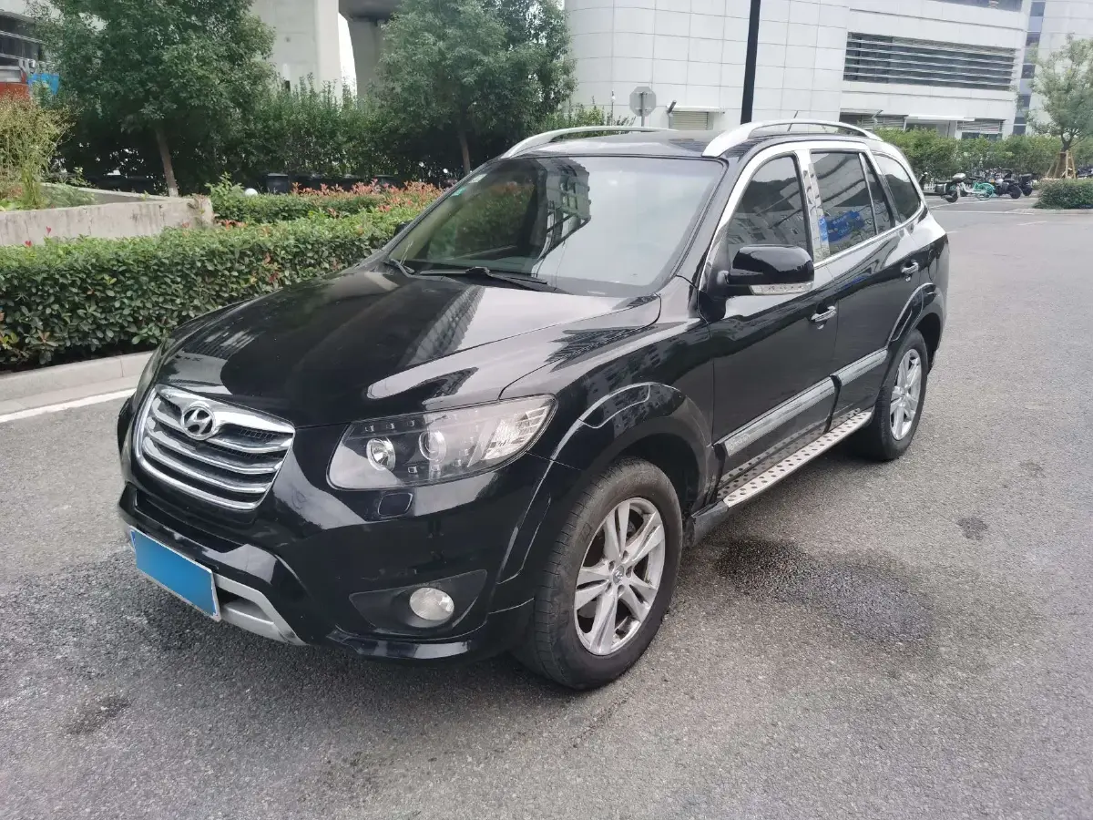 2011 Hyundai Santafe Classic 2.4L 174HP L4 6AT