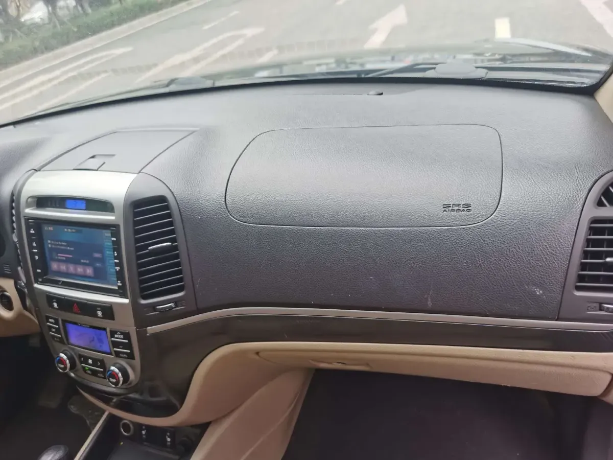 2011 Hyundai Santafe Classic 2.4L 174HP L4 6AT,autocango,china used car exporter,china ev exporter,chinese used car exporter,chinese used ev exporter