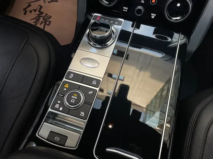 2020 Mansory Range Rover 3.0T 400HP L6 8AT,autocango,china used car exporter,china ev exporter,chinese used car exporter,chinese used ev exporter