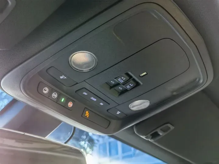 2014 Cadillac ATS 2.0T 276HP L4 6AT,autocango,china used car exporter,china ev exporter,chinese used car exporter,chinese used ev exporter