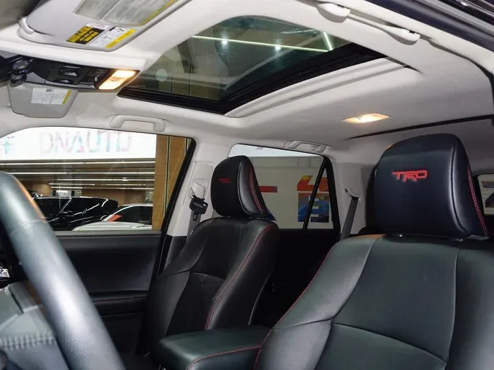 2022 Toyota 4Runner 4.0L 273HP V6 5AT,autocango,china used car exporter,china ev exporter,chinese used car exporter,chinese used ev exporter