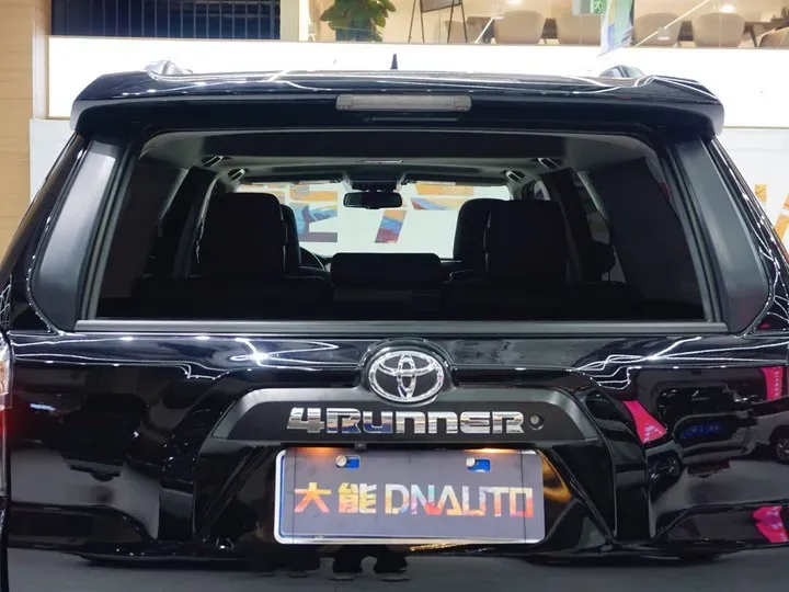 2022 Toyota 4Runner 4.0L 273HP V6 5AT,autocango,china used car exporter,china ev exporter,chinese used car exporter,chinese used ev exporter