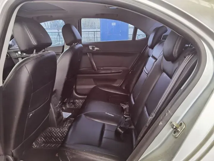 2010 Roewe 550 1.8L 133HP L4 5AT,autocango,china used car exporter,china ev exporter,chinese used car exporter,chinese used ev exporter