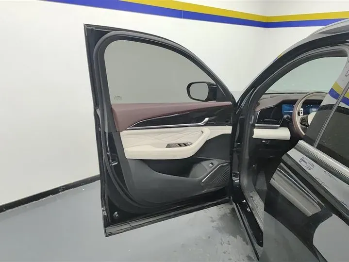 2021 Geely Monjaro 2.0T 218HP L4 7DCT,autocango,china used car exporter,china ev exporter,chinese used car exporter,chinese used ev exporter