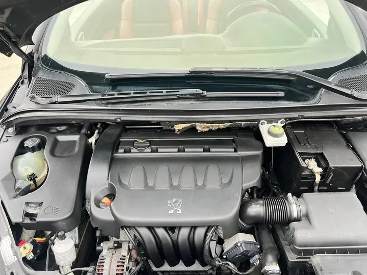 2007 Peugeot 307 2.0L 140HP L4 4AT,autocango,china used car exporter,china ev exporter,chinese used car exporter,chinese used ev exporter