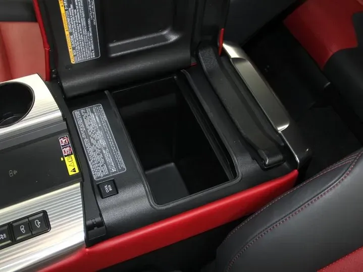 2009 Lexus LX 5.7L 367HP V8 6AT,autocango,china used car exporter,china ev exporter,chinese used car exporter,chinese used ev exporter