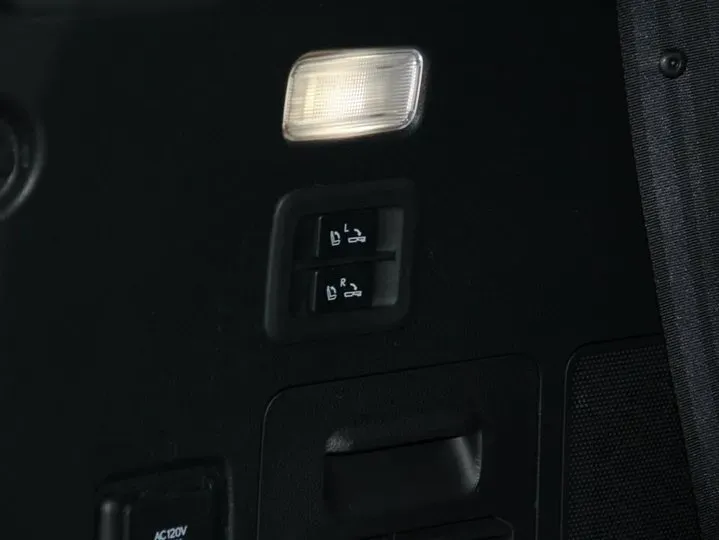 2009 Lexus LX 5.7L 367HP V8 6AT,autocango,china used car exporter,china ev exporter,chinese used car exporter,chinese used ev exporter