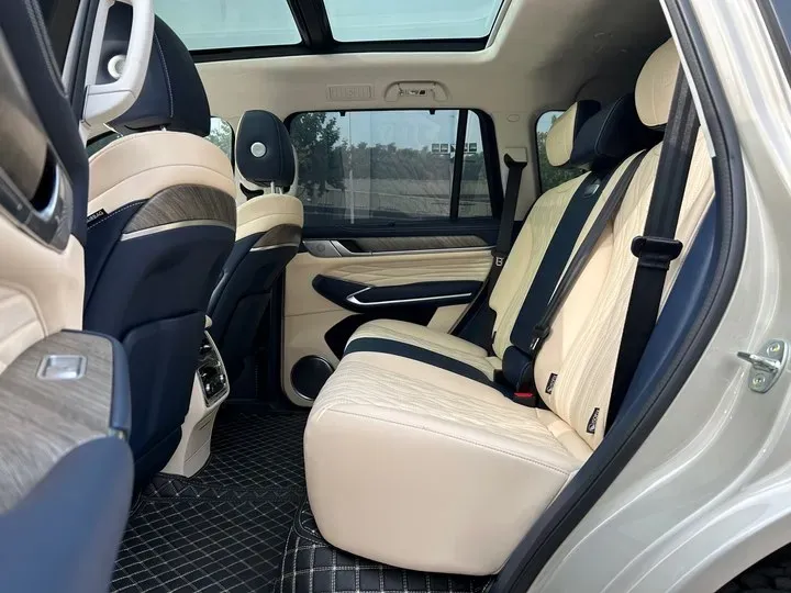 2023 Tank 500 3.0T 360HP V6 9AT,autocango,china used car exporter,china ev exporter,chinese used car exporter,chinese used ev exporter