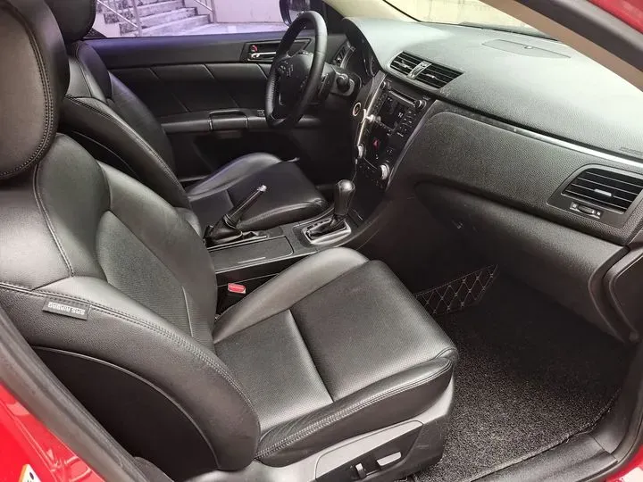 2010 Suzuki Kizashi 2.4L 178HP L4 CVT,autocango,china used car exporter,china ev exporter,chinese used car exporter,chinese used ev exporter