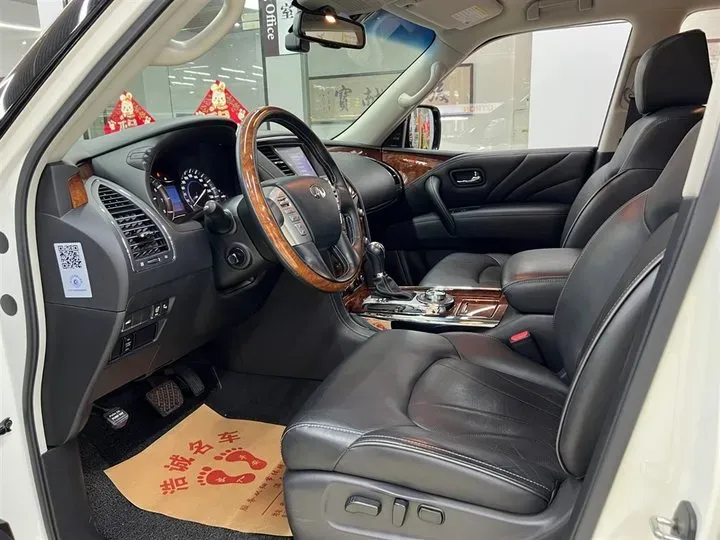 2016 Infiniti QX80 5.6L 398HP V8 7AT,autocango,china used car exporter,china ev exporter,chinese used car exporter,chinese used ev exporter